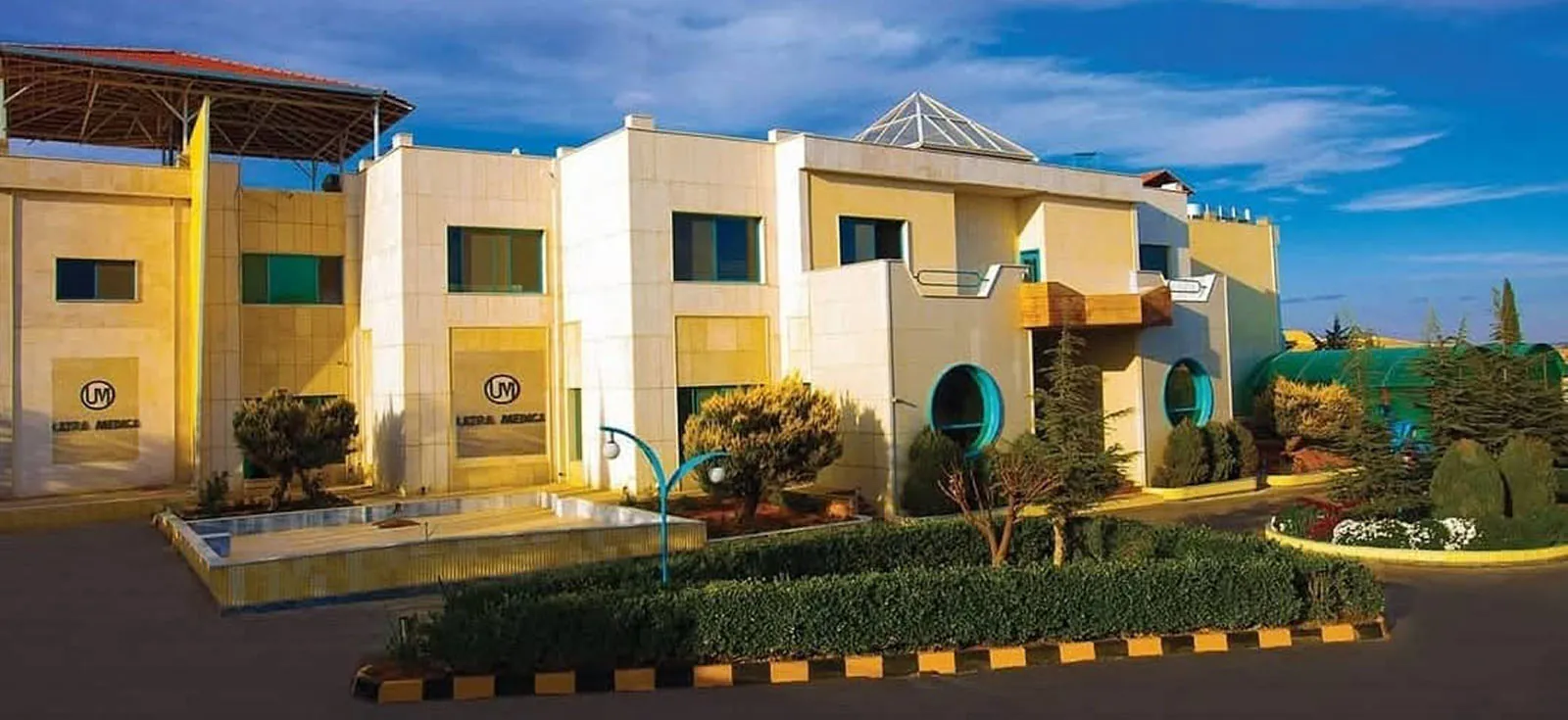 Altra Medica Med Factory